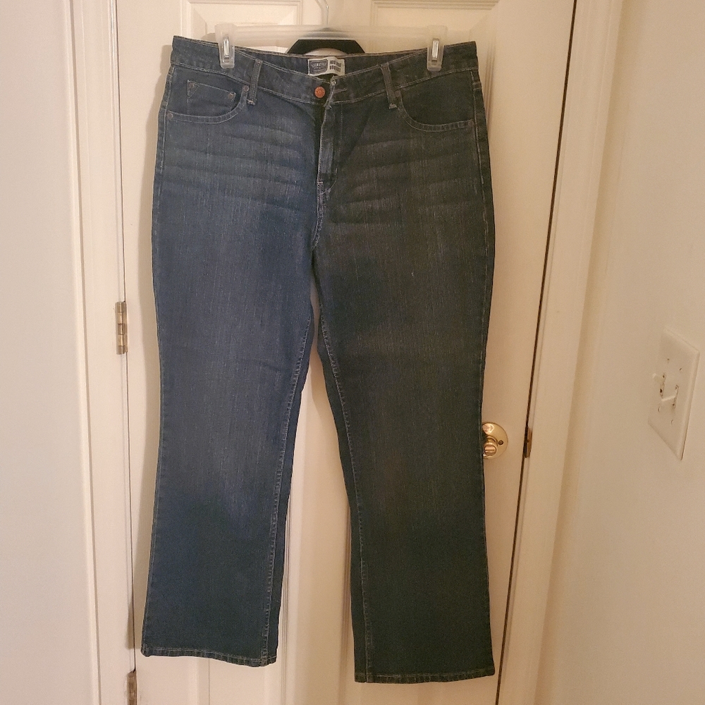 Womens signature levis